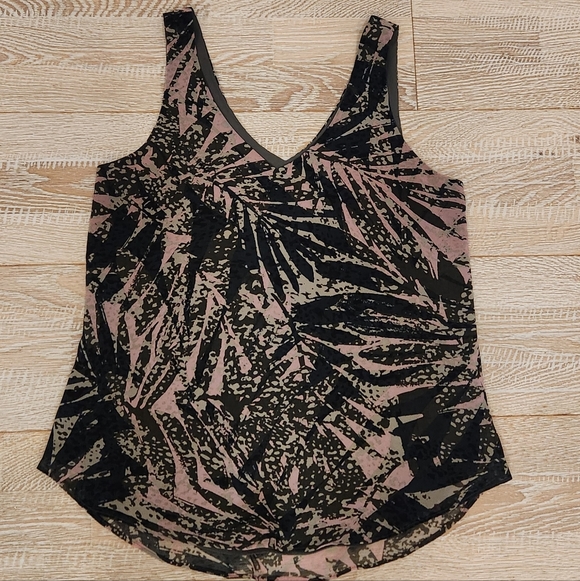 RW&CO. Black and Pink Patterned Tank Top - Picture 2 of 4